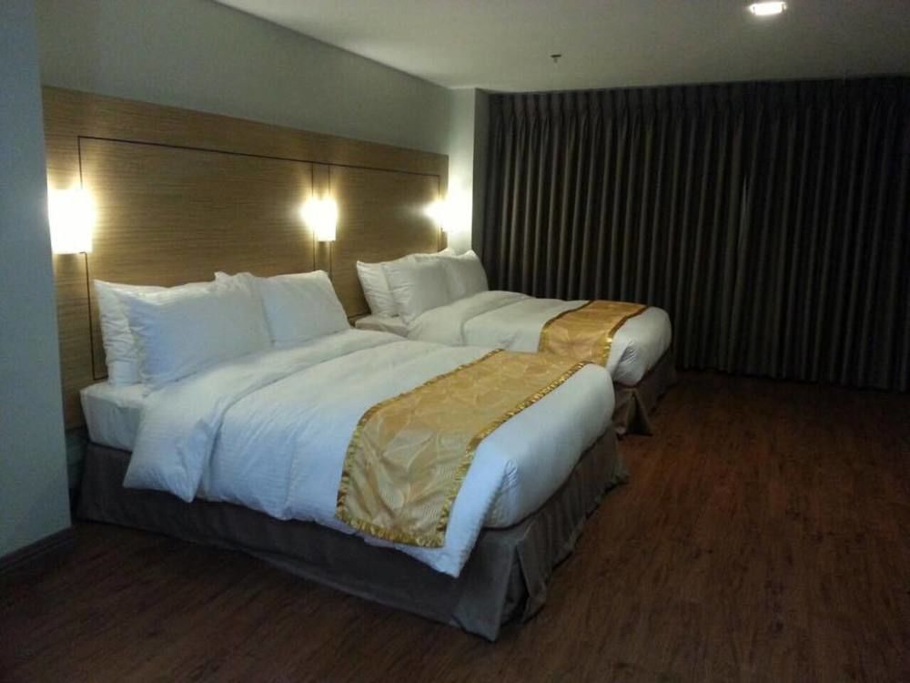 Vista Real Hotel Tagaytay City Εξωτερικό φωτογραφία