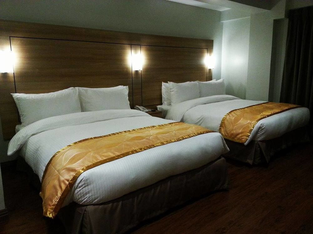 Vista Real Hotel Tagaytay City Εξωτερικό φωτογραφία