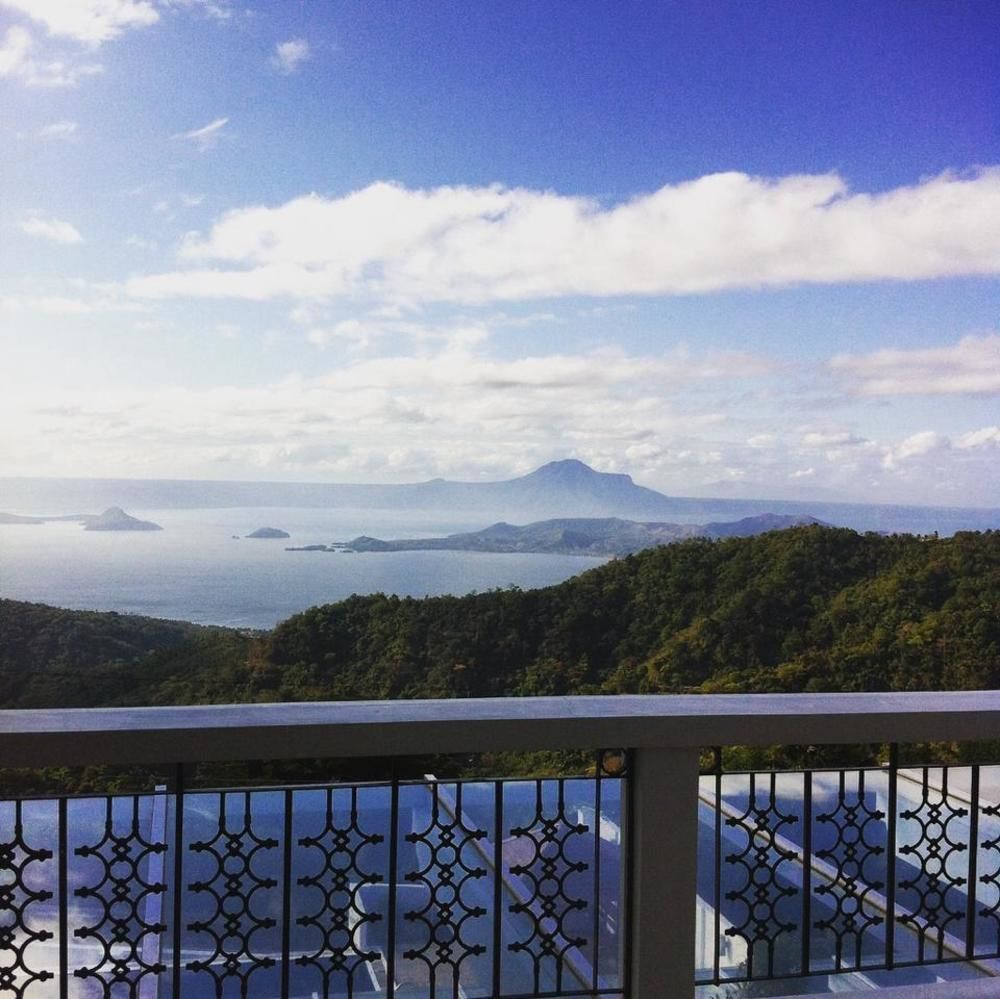 Vista Real Hotel Tagaytay City Εξωτερικό φωτογραφία