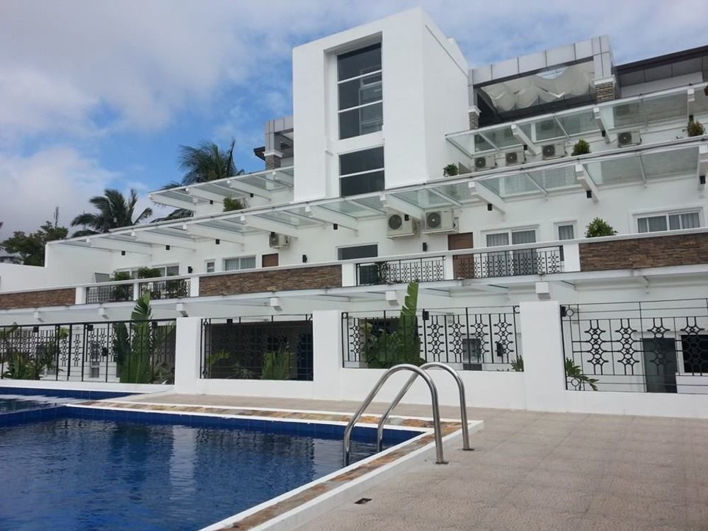 Vista Real Hotel Tagaytay City Εξωτερικό φωτογραφία